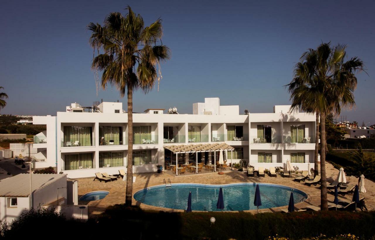 Bellini Hotel apartamentowy 3*